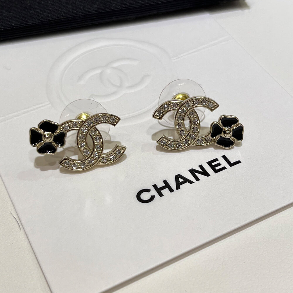 Ch**el D1am0nd EARRINGS
