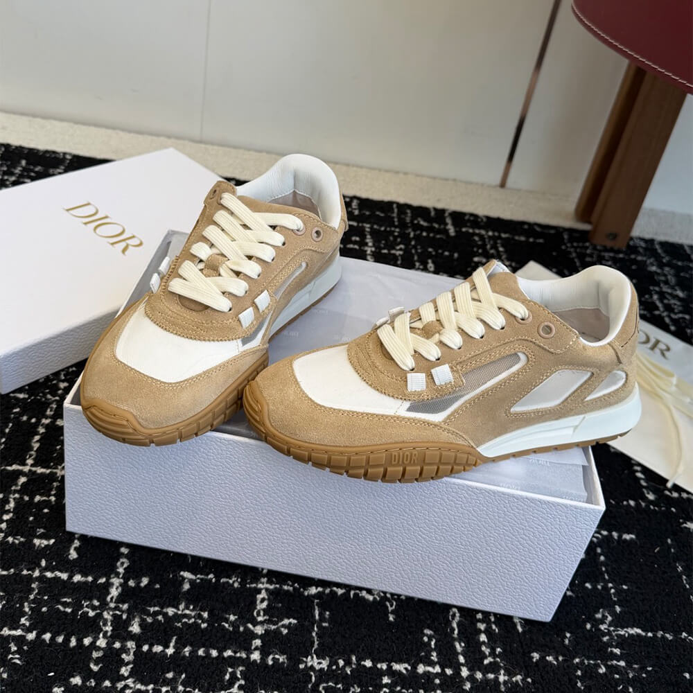 D10r Tech Sneaker